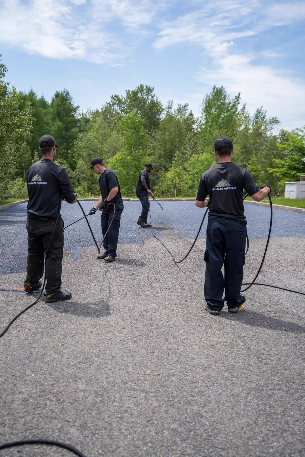 Asphalte Nordique · Entretien et réparation de surfaces asphaltées, Québec