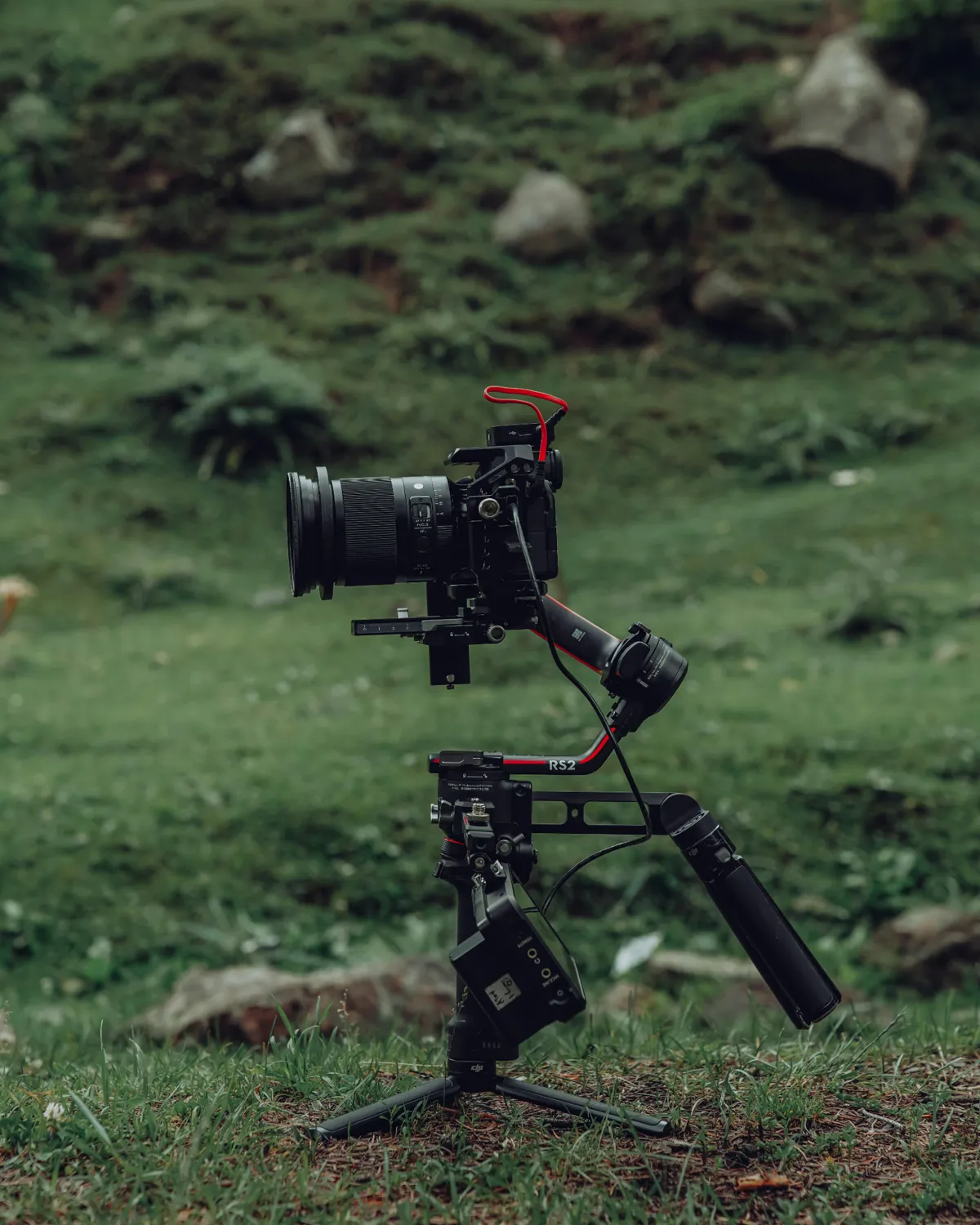 Caméra montée sur stabilisateur pour tourner des vidéos verticales
